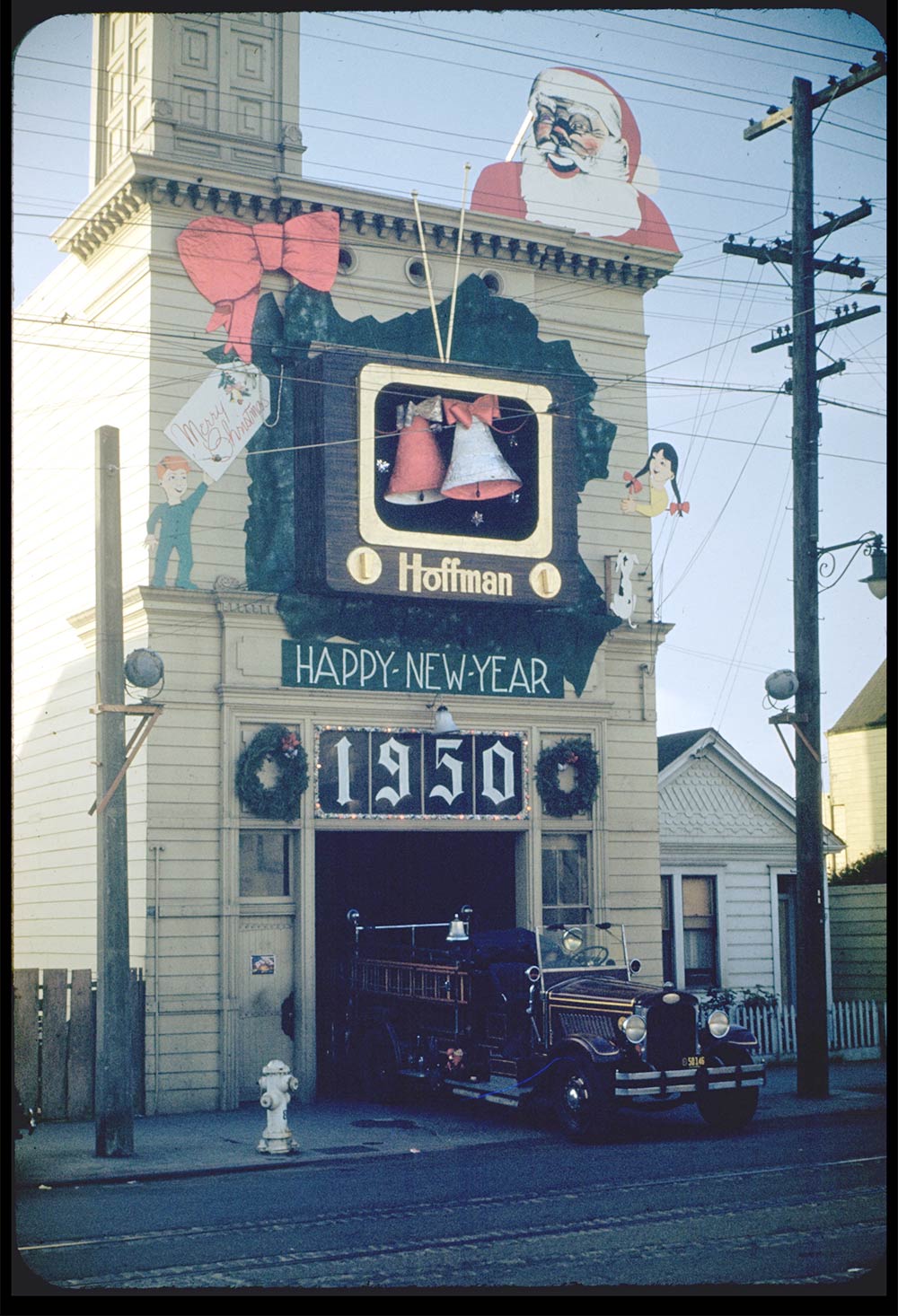 Firehouse decorated for Christmas