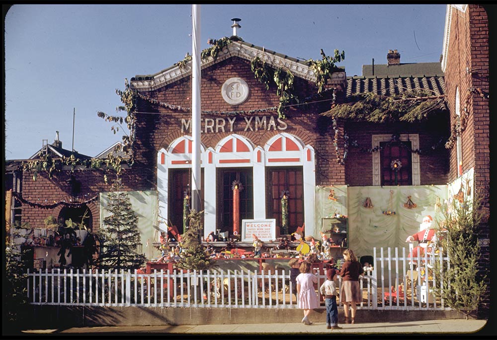 Firehouse decorated for Christmas