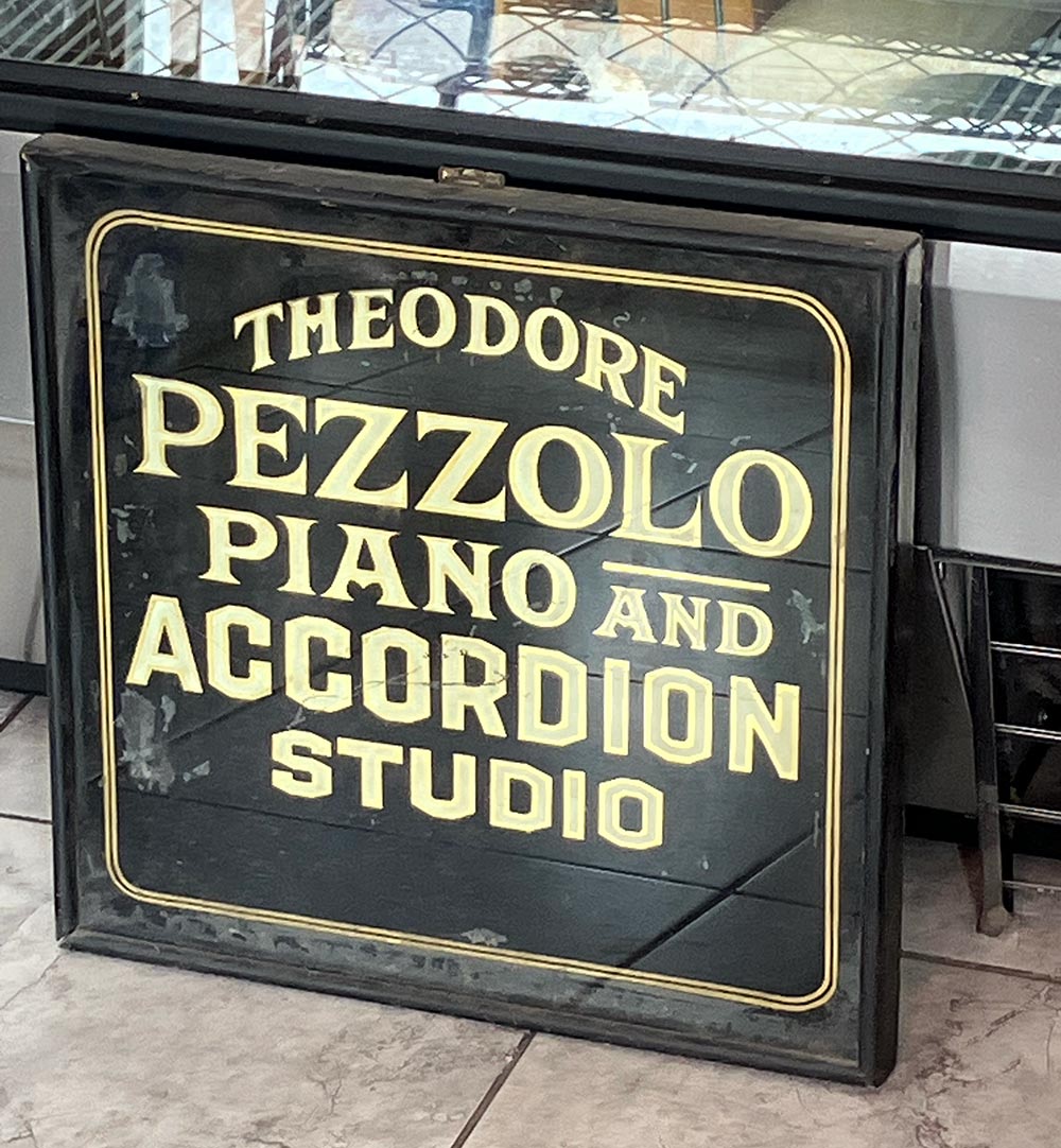 accordion studio sign