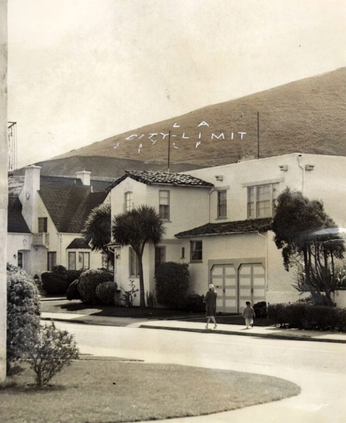 street and houses