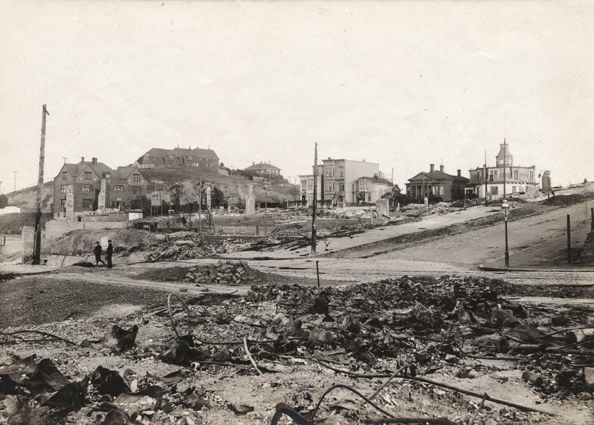 Green Street houses which survived the 1906 earthquake and fires