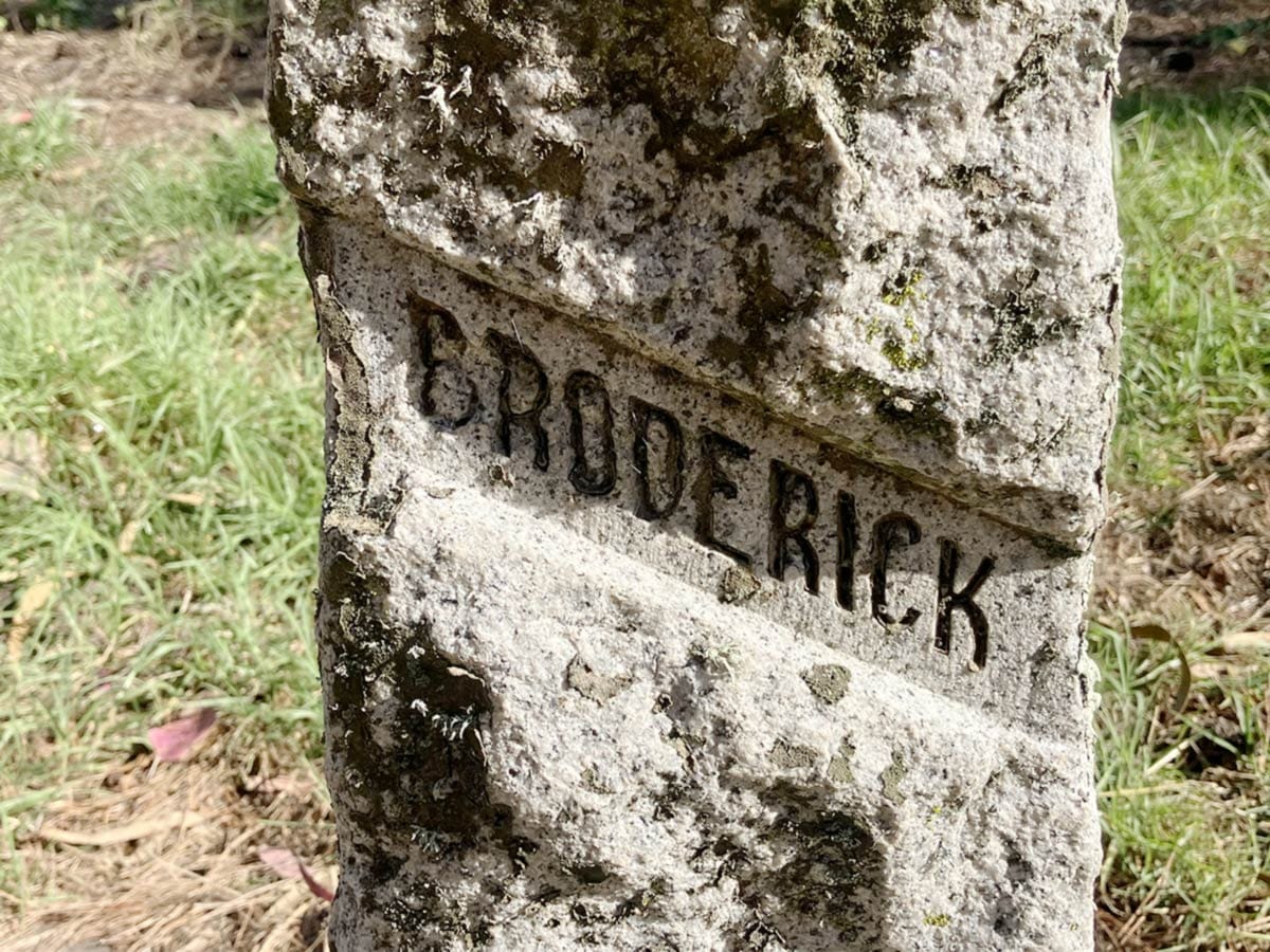 Pillar at Broderick-Terry duel site