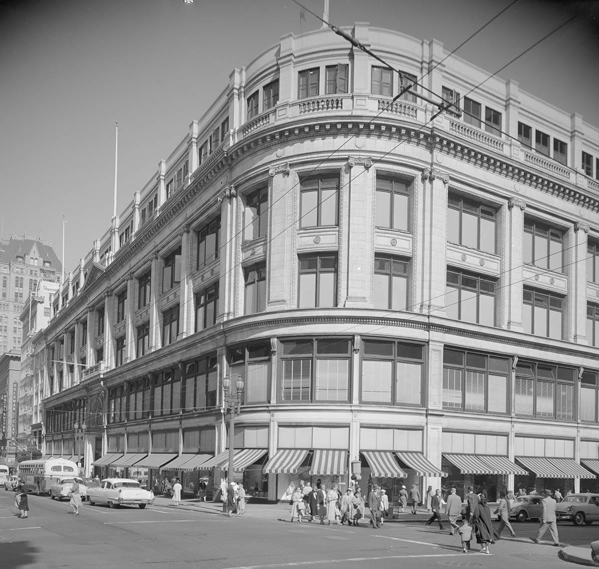 The White House department store in 1950s
